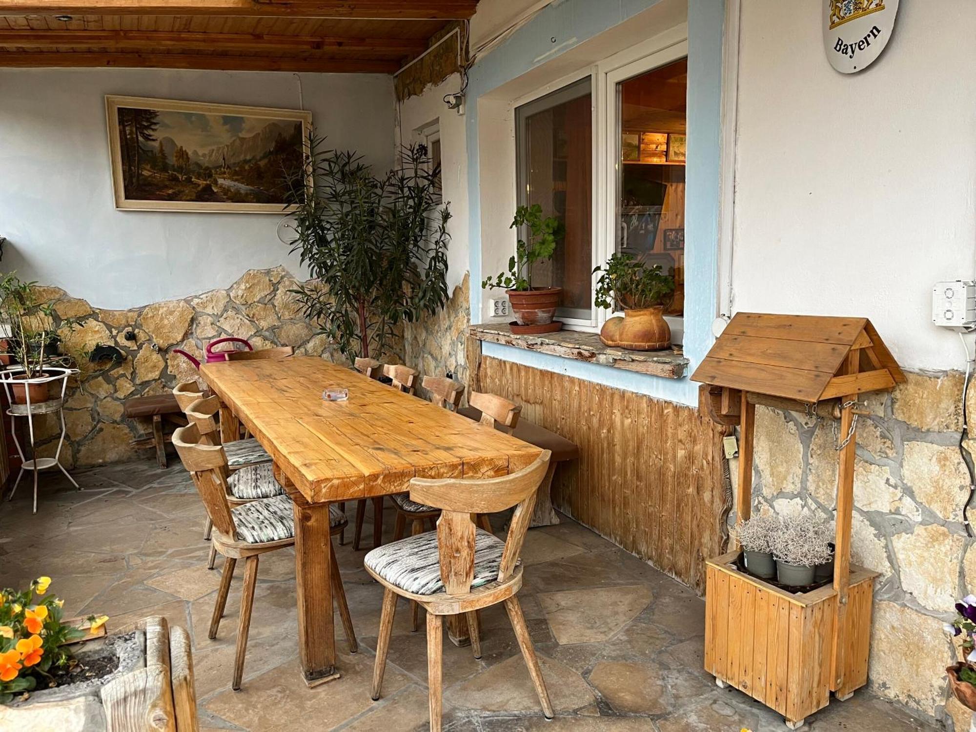 Lenzl'S Panzio Bed and Breakfast Szigetvár Exteriör bild